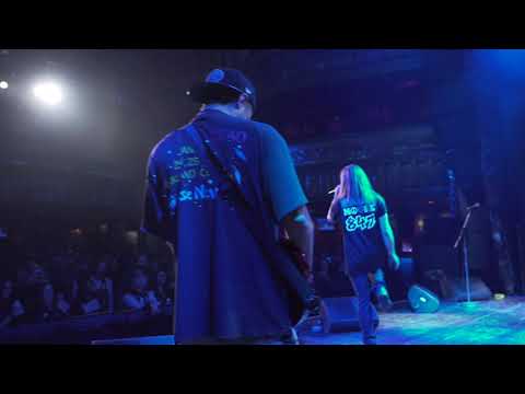 Moore & Friends - "DIY" Live at House of Blues Chicago