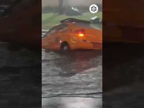 🌧️🚨 FUERTES LLUVIAS CAUSAN INUNDACIONES EN GUAYAQUIL Y GUAYAS