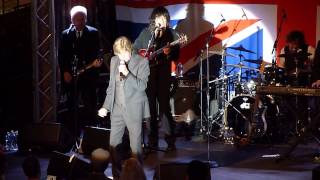 preview picture of video 'Herman's Hermits - Wonderful World'
