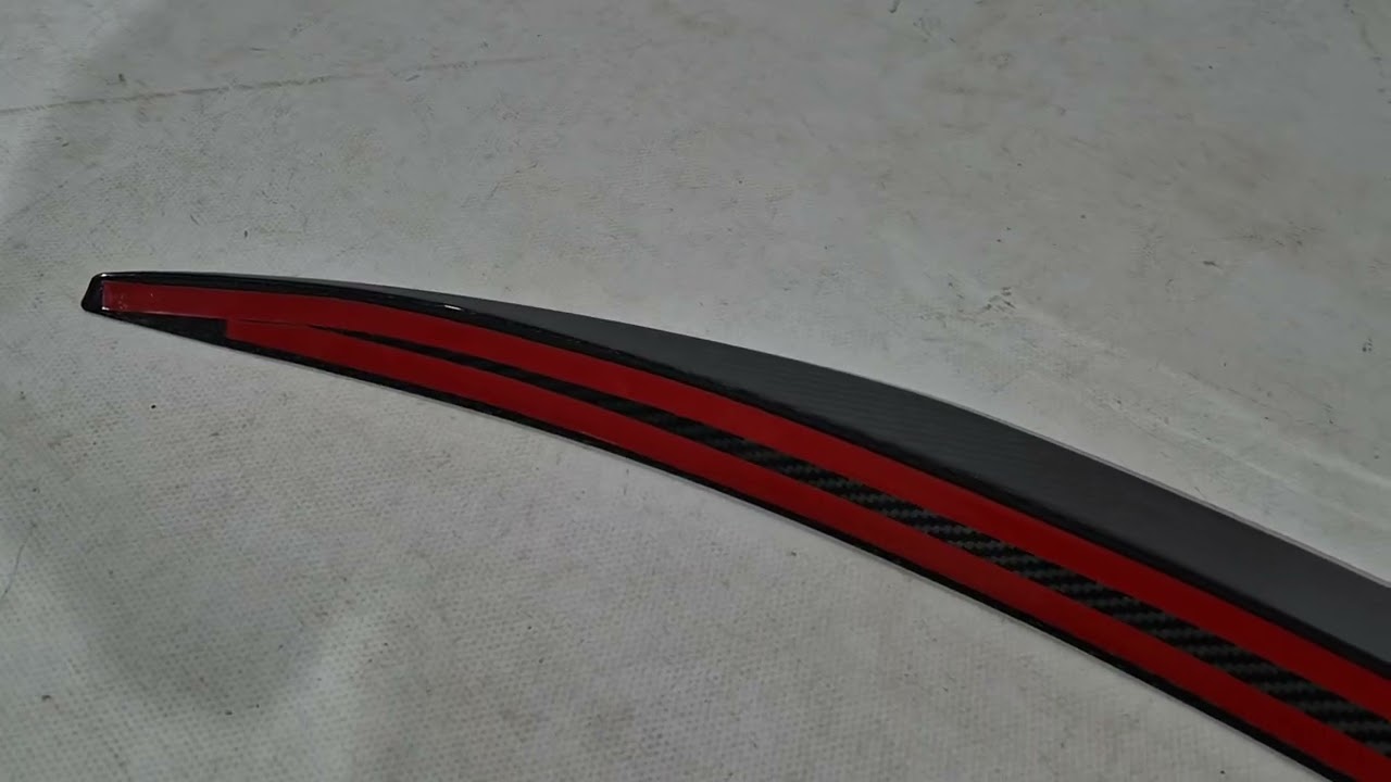 Нижній спойлер V2 (2017-2023, Сухий карбон) Video 1