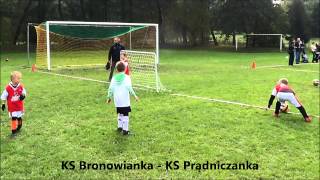 preview picture of video 'KS Bronowianka na Turnieju Skrzatów 28.09.2013r.'