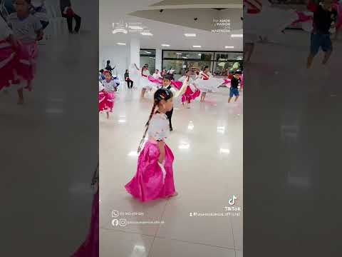 ¡QUE VIVA EL PERÚ! ¡QUE VIVA LA MARINERA! ¡QUE VIVA FUTUROS TALENTOS! #futurostalentos #shortvideo