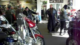 Triangle Cycles North Polar bear ride Chopper Moto Custom Motorcycle Crusier Sport bike