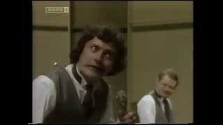 Jess Ingerslev i sjov Olaf Ussing-parodi, 1980