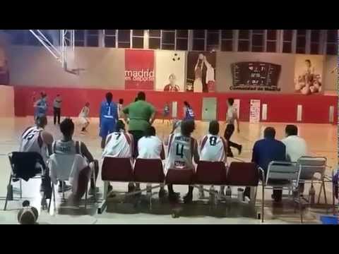 ¿Cómo se ve una canasta de Grupo EM Leganés desde el banquillo rival?