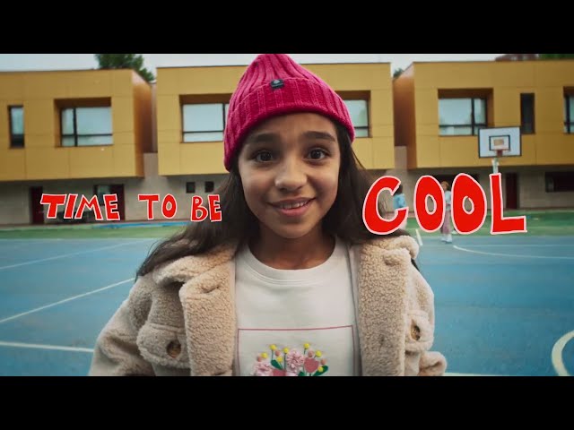 Vídeo relacionado con Springfield Fantasy Landscape Kids Sweater, Blue, 11-12 para Niños