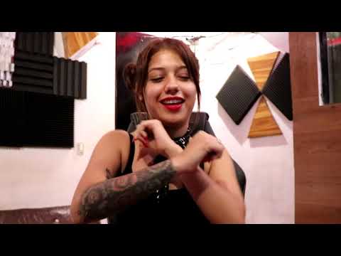 Casa en la Montaña Cypher - Tocadiscos Trez, Yung Sarria,  & Alemán (videoreaccion oficial)