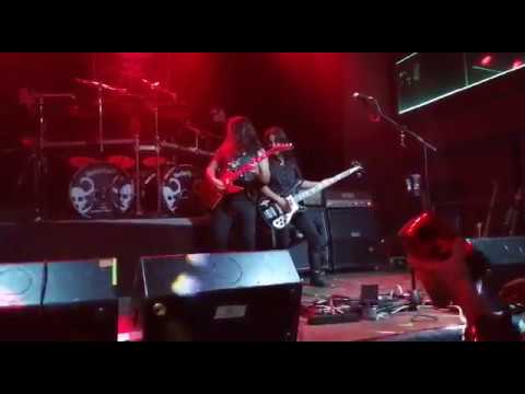 MEAN MACHINE by Motörhell - Italian Motörhead Tribute Band