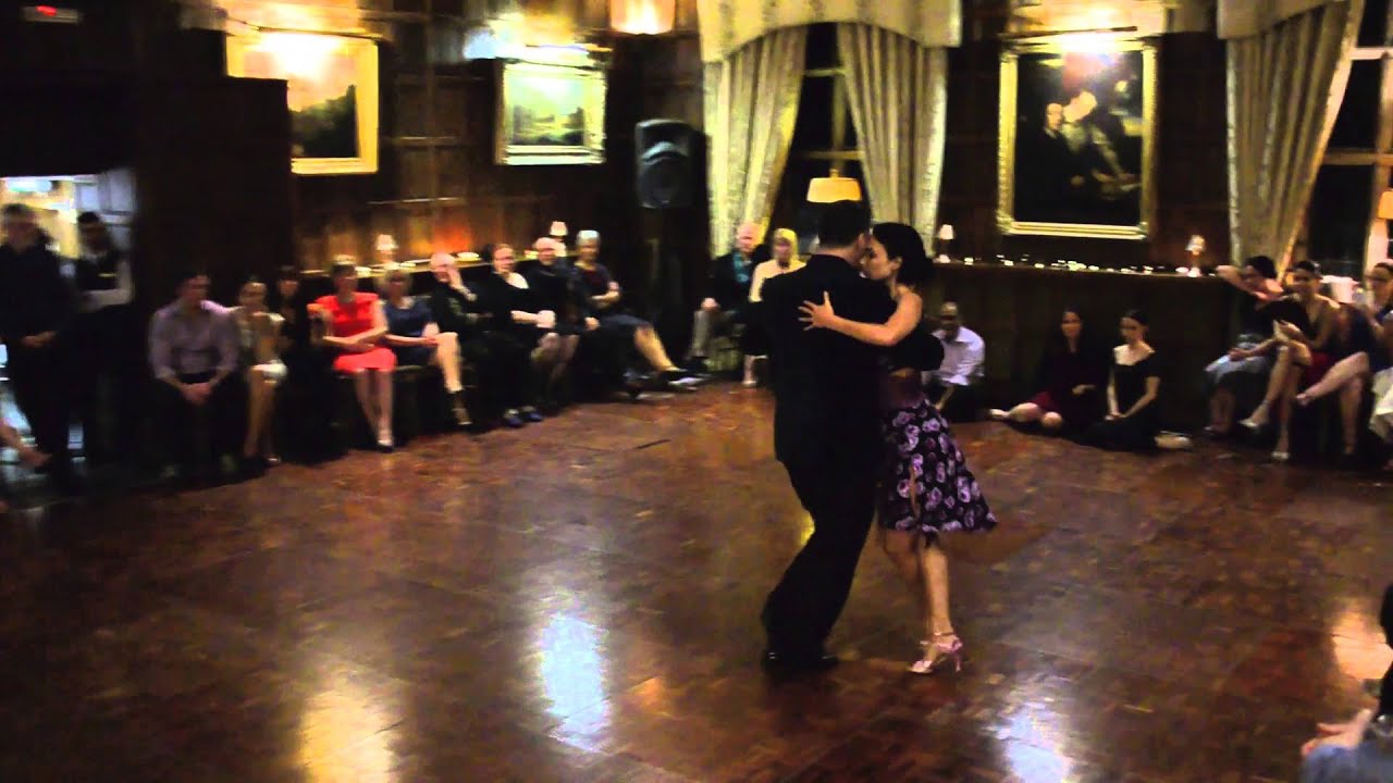 Damian Thompson and Mariana Ancarola, Fueron Tres Años