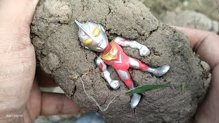 Download lagu Menemukan Ultraman Di Dalam Tanah Episode 9 | Ultraman Zero | Kamen Rider Zio | Ultraman Orb mp3 Download lagu Menemukan Ultraman Di Dalam Tanah Episode 9 | Ultraman Zero | Kamen Rider Zio | Ultraman Orb mp3