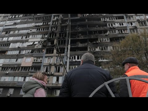 Russian strikes bring destruction, blackouts to Ukraine | AFP