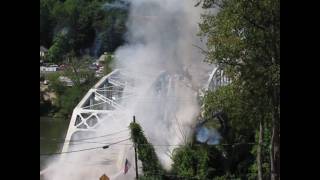 preview picture of video 'Remagen Bridge Reenactment - August 7, 2010 - Simulated Bridge Demolition'