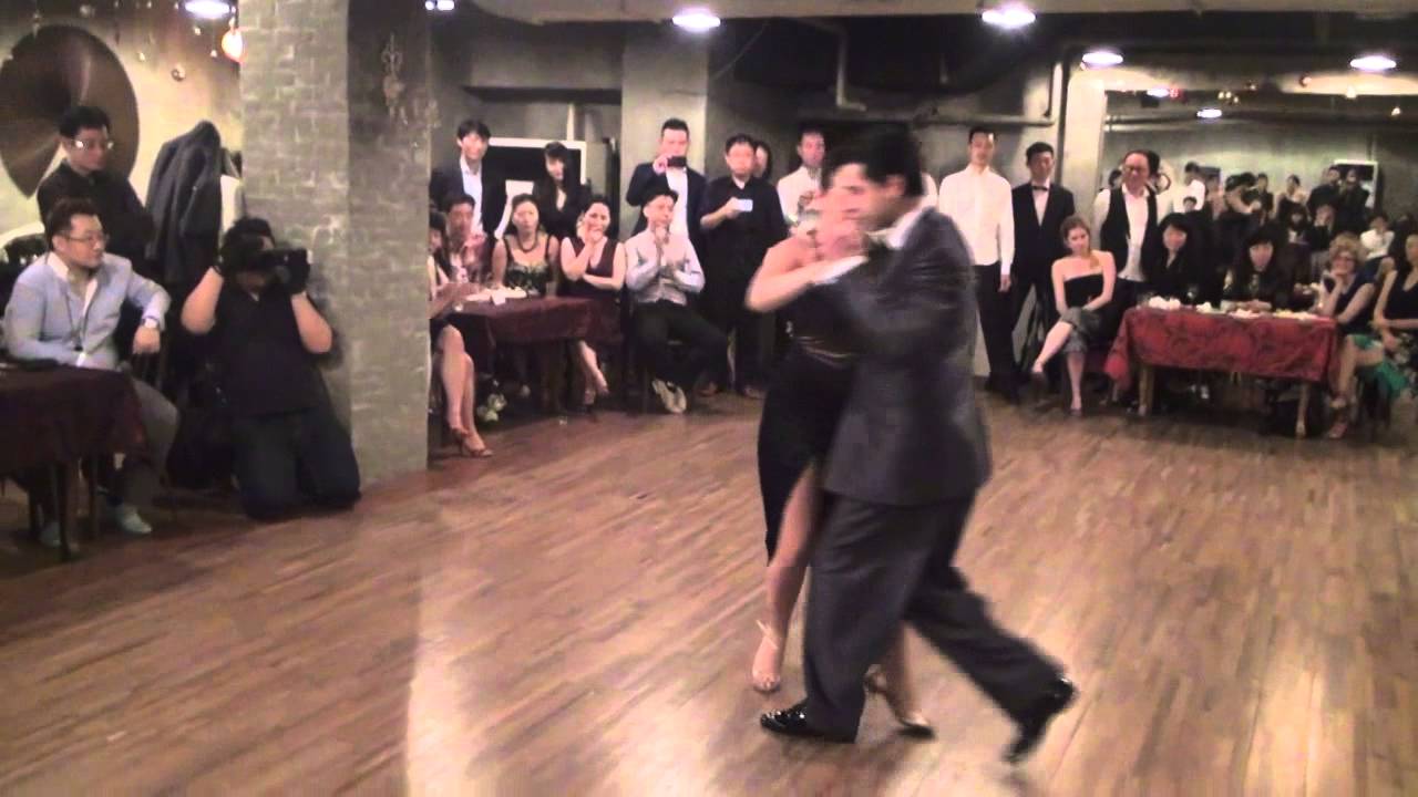 Facundo & Paola el 9 de marzo 2013 en Seoul Milonga : Que Tiempo Aquel - Francisco Lomuto
