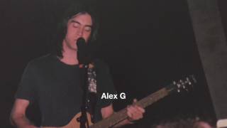 Musik-Video-Miniaturansicht zu Treehouse Songtext von Alex G