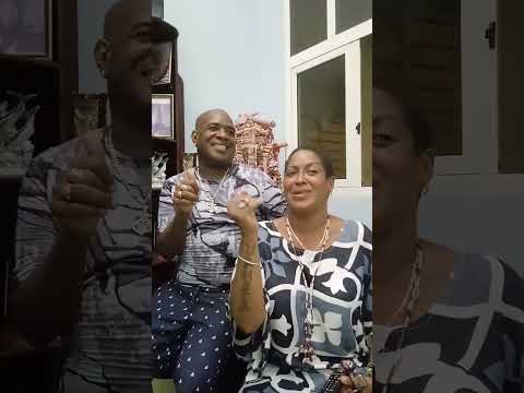 "Corazón Partío" intérprete Vannia Borges