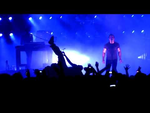 Nine Inch Nails- The Slip Live "DVD"