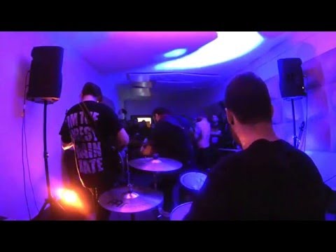 DJINN - TFOH/Fear My Name/Doomsday (feat Djé from Diana Rising) - Live Kawati 27/11/15