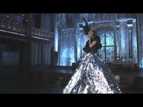 Daphne Guinness's Tribute to Alexander McQueen