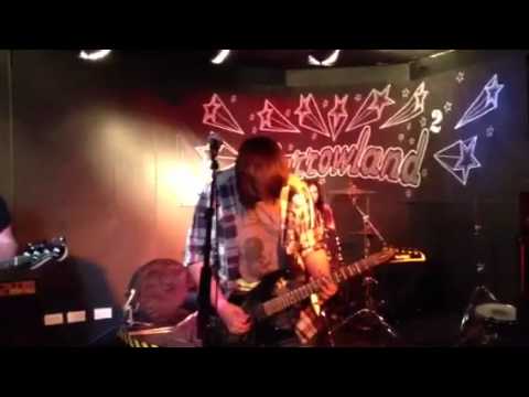 Navras live at the barrowlands part 2