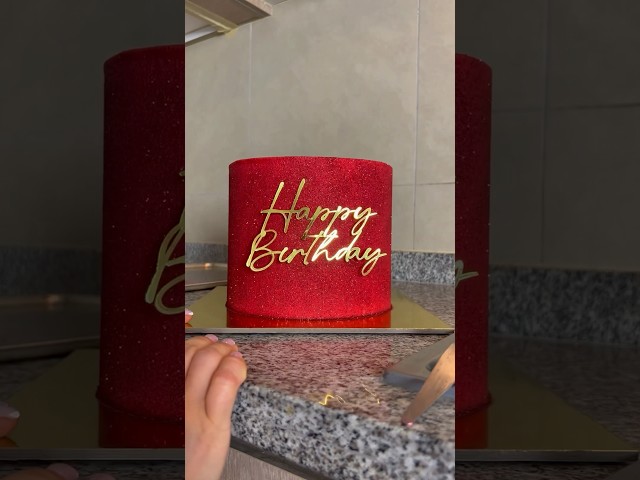 Vídeo relacionado con Alipis Maniquíes De Espuma para Pastel 3 Piezas Modelos Redondos De Pastel Falso Pastel Falso De 10 Cm 15 Cm 20 Cm De Alto Pastel De Boda Falso Muñecos para Decoración De Pasteles para
