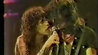 Aerosmith - Rockin' Pneumonia & the Boogie Woogie Flu