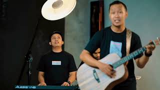 Download lagu ngatmombilung - pingal mp3