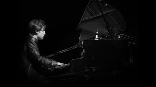 Download lagu Danial Farhadi Piano Recital - Tabriz 2014 mp3