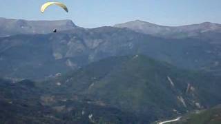 preview picture of video 'videofragment parapente boven Lac de Castillon'