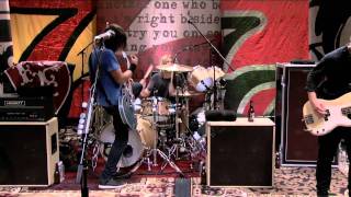 Foo Fighters - 9. Miss the Misery (LIVE @ Studio 606)