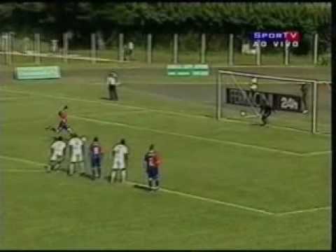 17/02/2008 - Portuguesa 1 X  4 Paraná : Gol de Jéfferson
