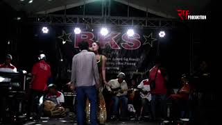 Download lagu BKS Terhanyut Dalam Kemesraan - Siska Amanda Feat OMBE Band OM-B mp3