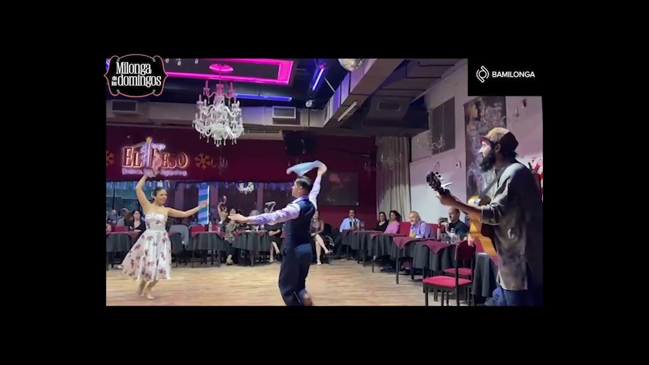 Bruno Mayo y Cinthia Diaz / 25 De Agosto / Milonga de los Domingos - 3