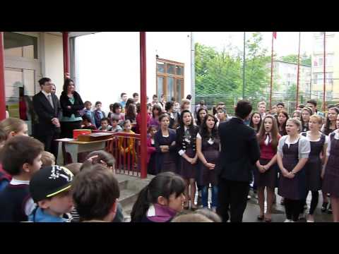 00003 Psalmul 100 - Corul LTB la festivitatea de absolvire a clasei a XII-a - 2013