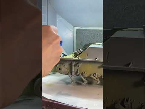 1/16 StuG III winter camouflage painting with Winterketten