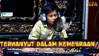 Download lagu Terhanyut dalam kemesraan - Valen Akbar ( Cover ) mp3 Download lagu Terhanyut dalam kemesraan - Valen Akbar ( Cover ) mp3