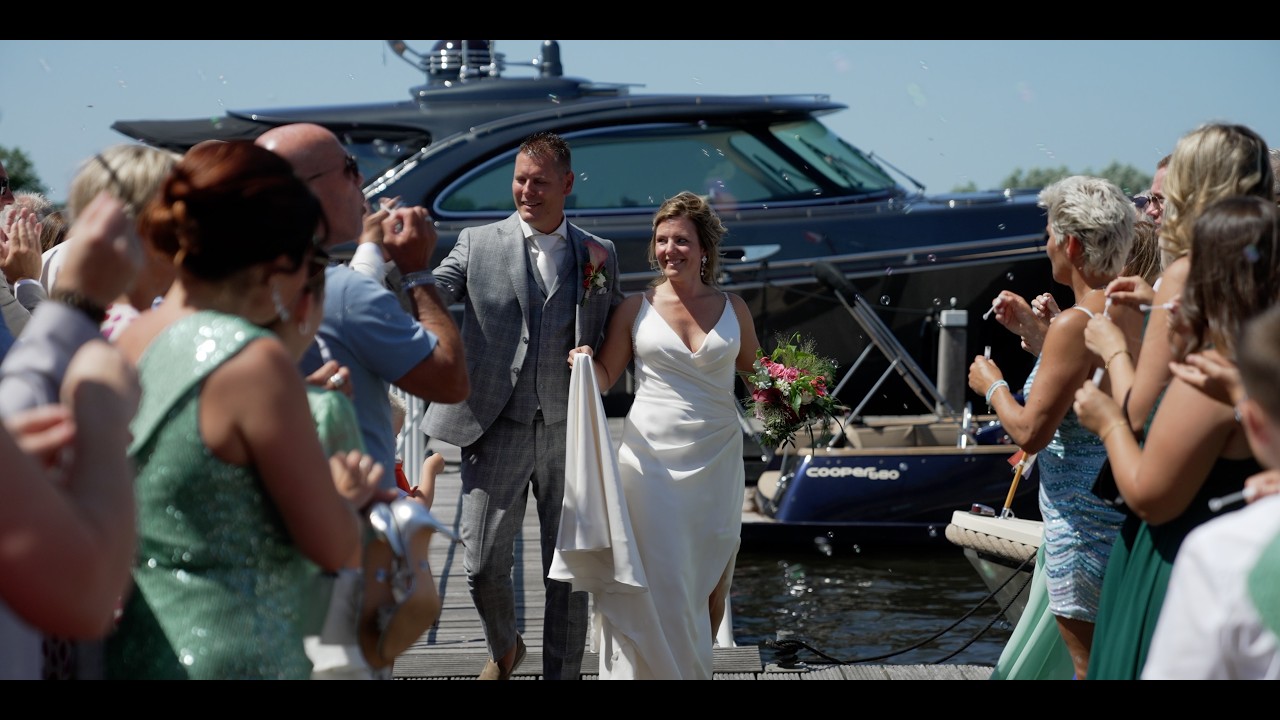 Klik om video te laden en af te spelen