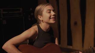 &quot;Something&#39;s Gonna Hurt&quot; // Hayley Reardon feat. Pau Figueres