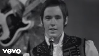 Music video thumbnail preview for Amen Corner - The World Of Broken Hearts (ITV - New Faces 07.11.1967) by Amen Corner