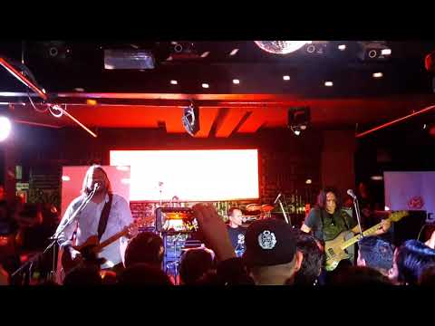 En casa - Hermanos Brothers