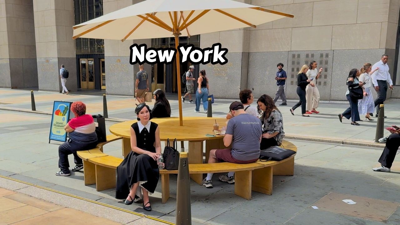 NYC 4k Walk Vibrant Summer Walking Tour On 5th Avenue - A Day Out in Manhattan
