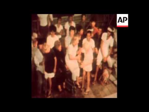 SYND 25-7-72 INTERVIEW WITH SHIPWRECKED FAMILY