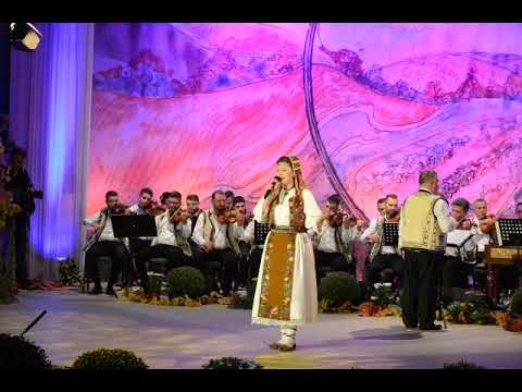 Rozovlean Roxana, la Festivalul Național Strugurele de Aur 2019