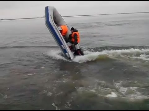 Приколы на рыбалке | Пьяные рыбаки на рыбалке 4