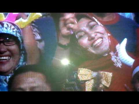 Heboh!!! Inul Daratista Dicium & Dipeluk peserta D' Akademi