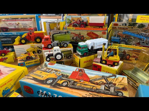 VINTAGE DIECAST MODEL CAR COLLECTION - AMAZING ORIGINAL CORGI DINKY & MATCHBOX
