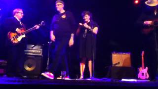 Kelly Hogan - Papa Was A Rodeo