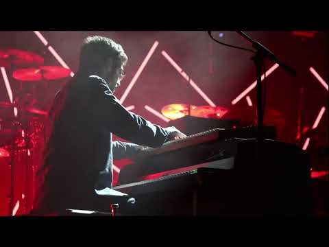 Snarky Puppy - “What about Me” - Justin Stanton solo