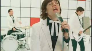 The Hives - Walk Idiot Walk *OFFICIAL VIDEO*