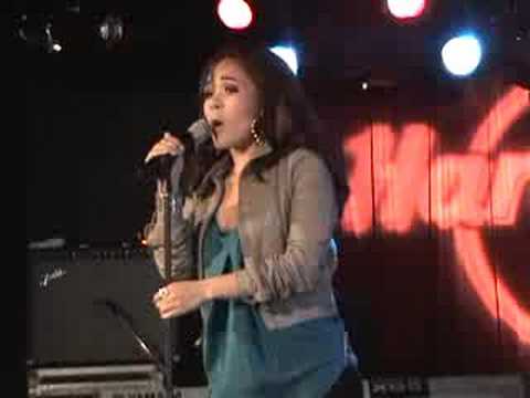 Kreesha Turner - Don't Call Me Baby Live @ The CMC08'