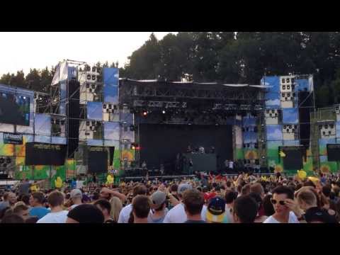 Dyro, Showtek, W&W, Chuckie @ Electric Love 2013